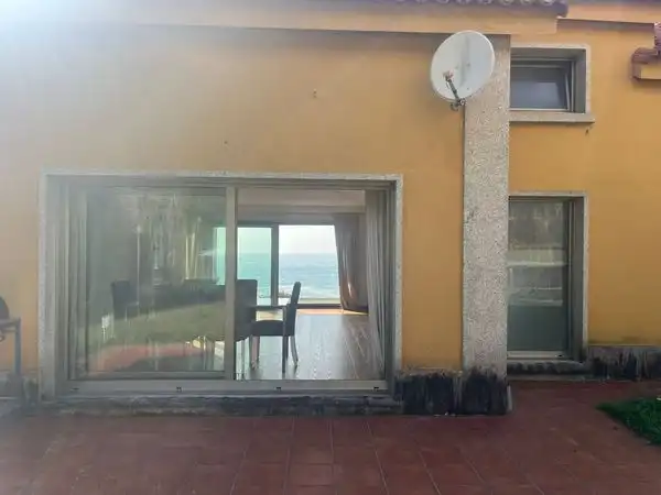 Vista exterior de Casa o chalet en venta en O Rosal   con Calefacción, Jardín privado y Terraza