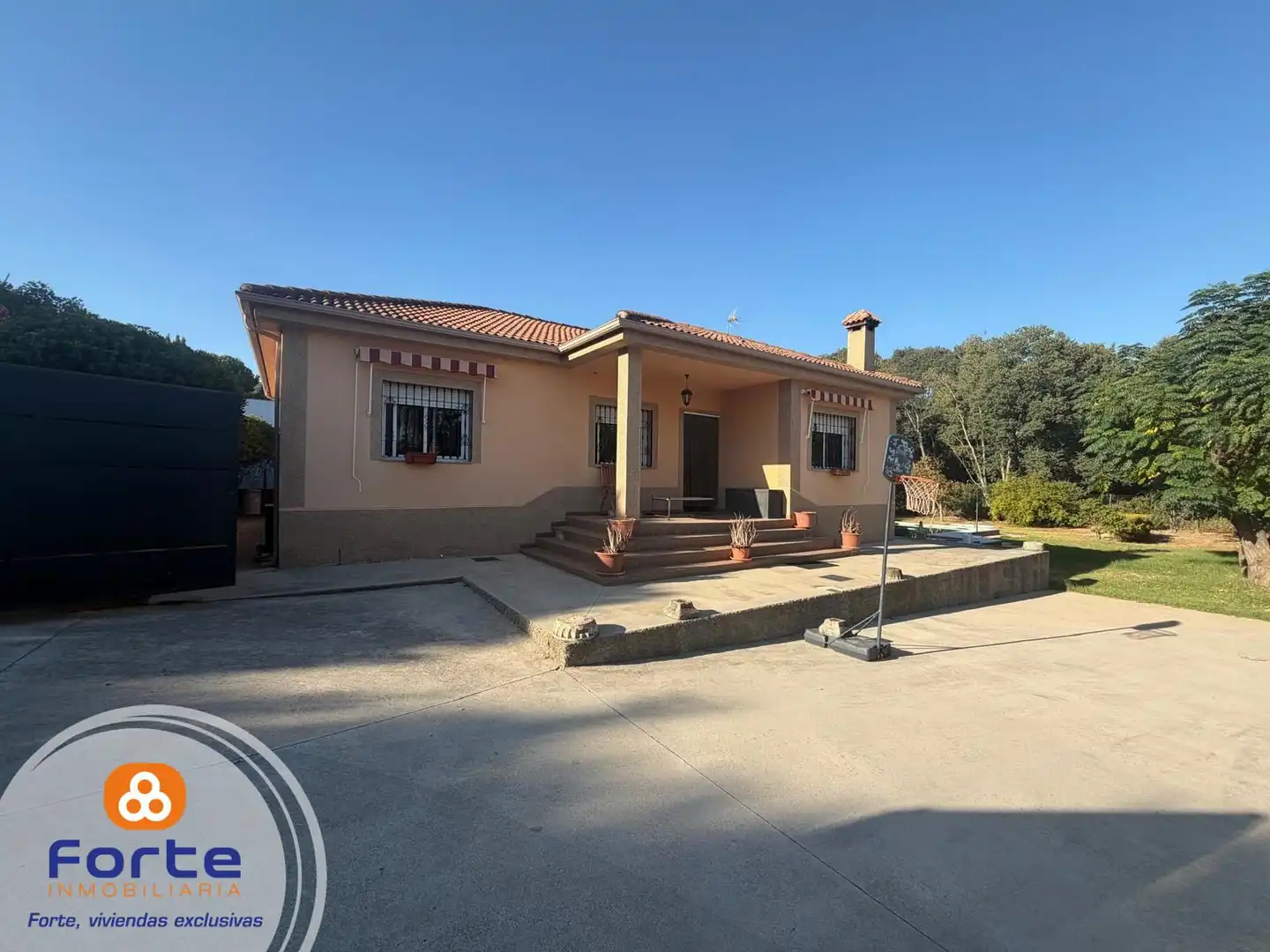 Villa con piscina in vendita a Almodóvar del Río, imagen 4