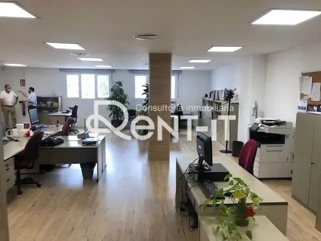 Nau industrial de lloguer a El Pedró, imagen 9