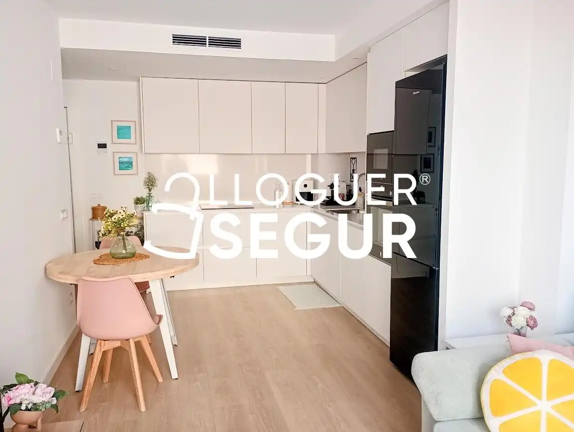 Küche von Wohnung zur Miete in Sant Boi de Llobregat mit Klimaanlage und Terrasse