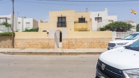 Foto 5 de Casa adosada de alquiler en Costacabana - Loma Cabrera, Almería Capital
