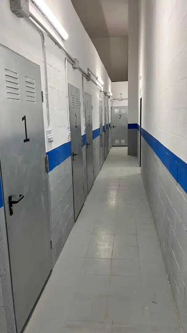 Trastero de alquiler en Badalona con Alarma