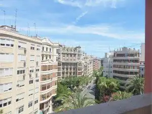 Vista exterior de Piso de alquiler en Valencia con Aire acondicionado, Calefacción y Amueblado