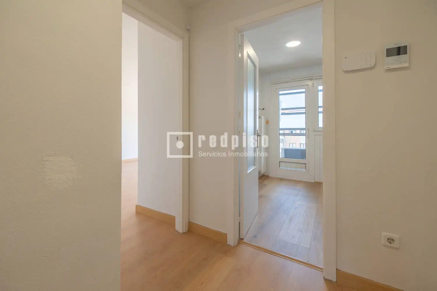 Flat for sale in Madrid  with Air Conditioner, Heating and Private garden