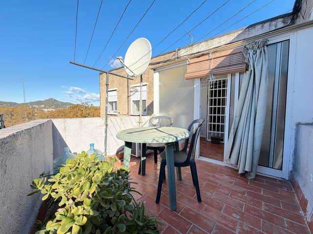 Ático en Venta en Via de Bàrcino en Trinitat Vella
