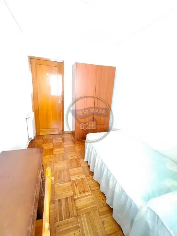 Bedroom of Flat for rent in Vigo   with Heating, Parquet flooring and Terrace