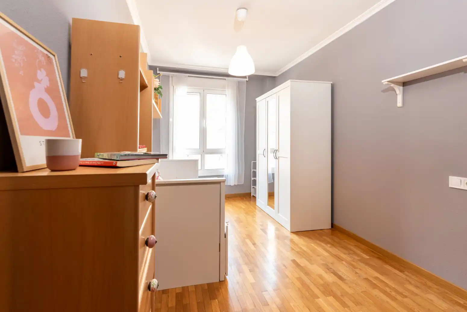Habitación de Piso en venta en Oviedo  con Calefacción, Parquet y Trastero