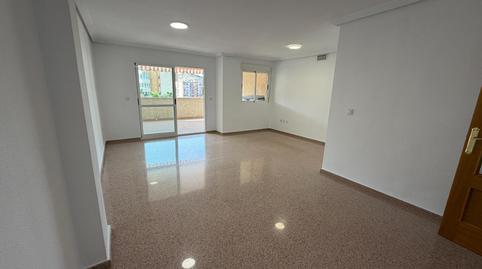 Photo 3 of Flat to rent in  Britania, Albufereta, Alicante / Alacant