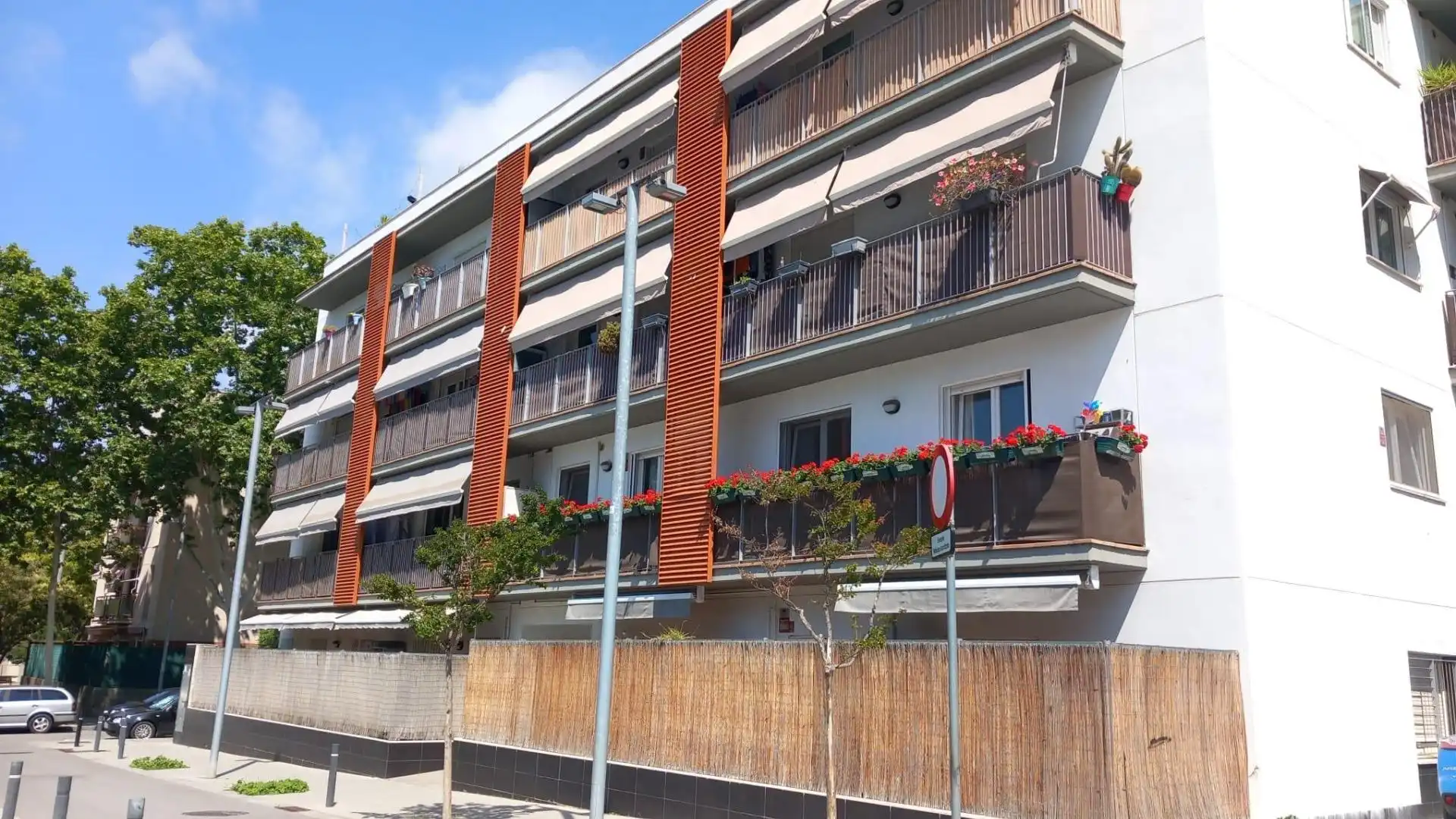 Piso con terraza en venta en TURIA