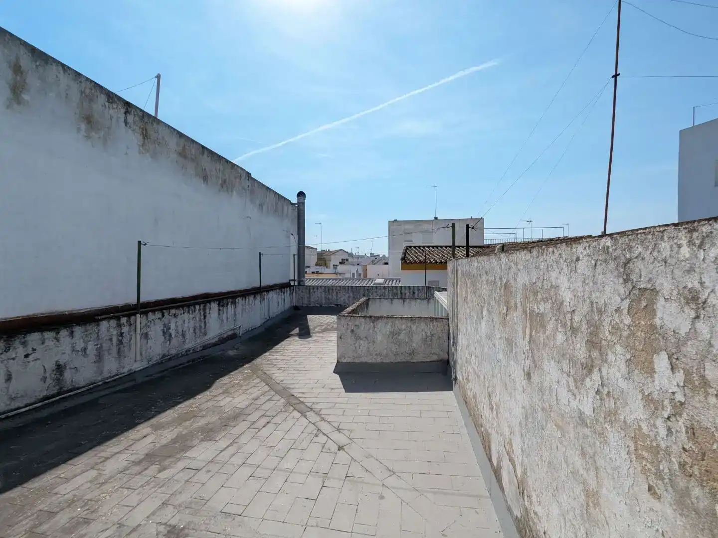 Vista exterior de Pis en venda en Jerez de la Frontera amb Balcó