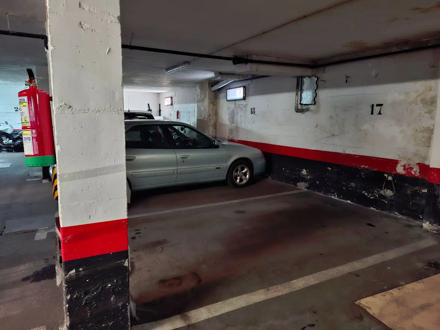 Aparcament de Garatge en venda en Madrid