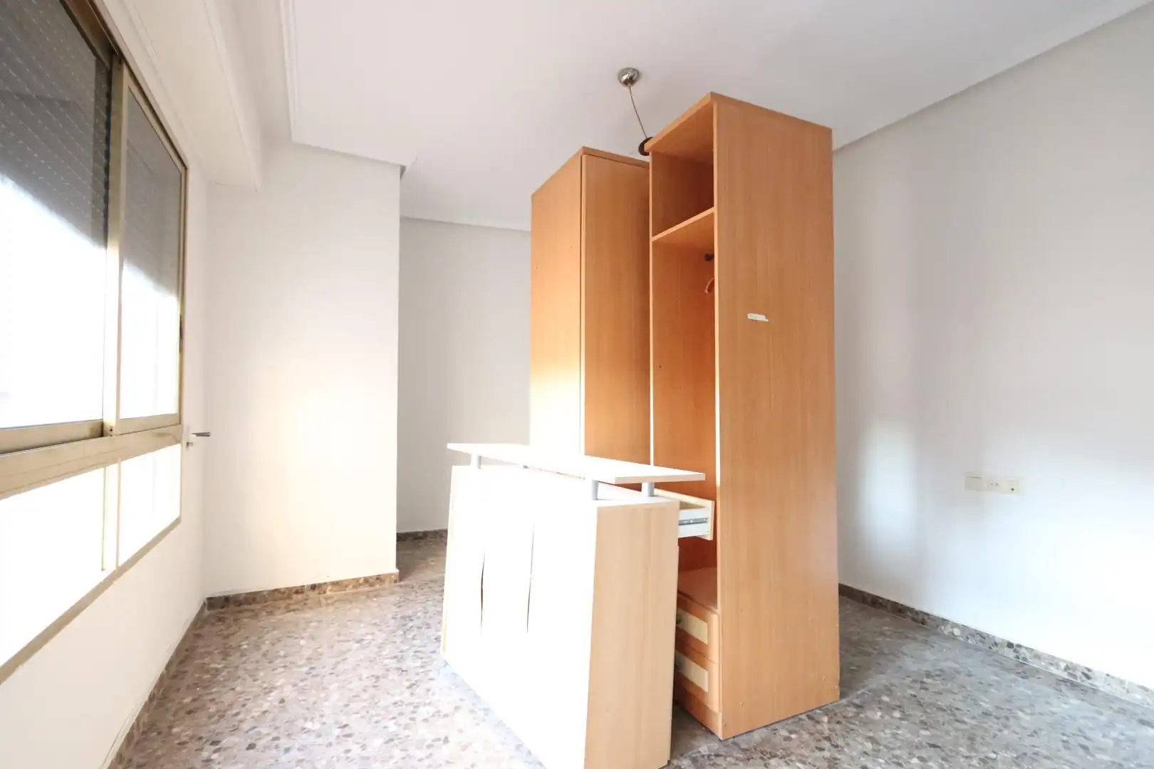 Bedroom of Flat for rent in Benaguasil  with Balcony