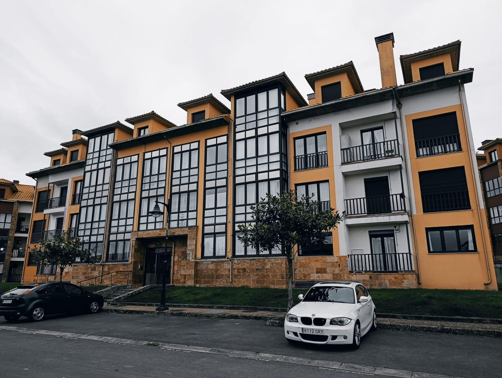 Vista exterior de Piso en venta en Ribadedeva con Calefacción, Trastero y Amueblado