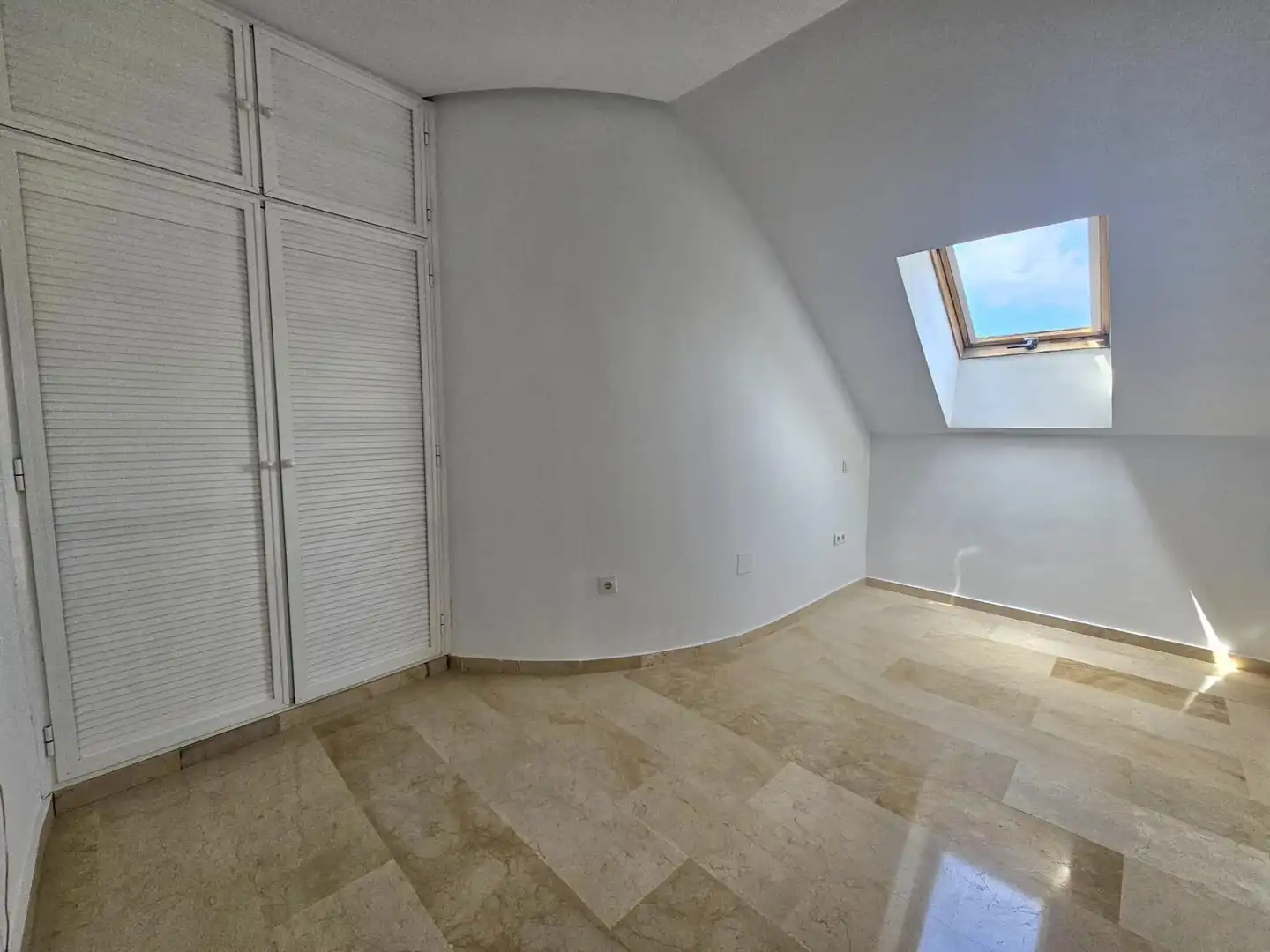 Àtic en venda en Benalmádena amb Aire condicionat, Jardí privat i Terrassa