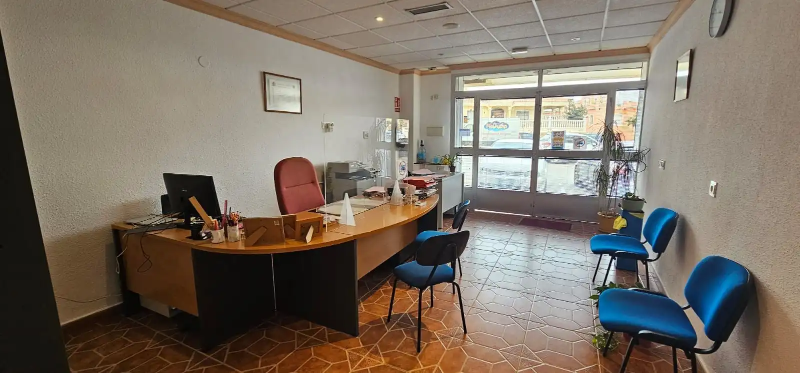 Local comercial en venda a AGUILAS 8, imagen 4