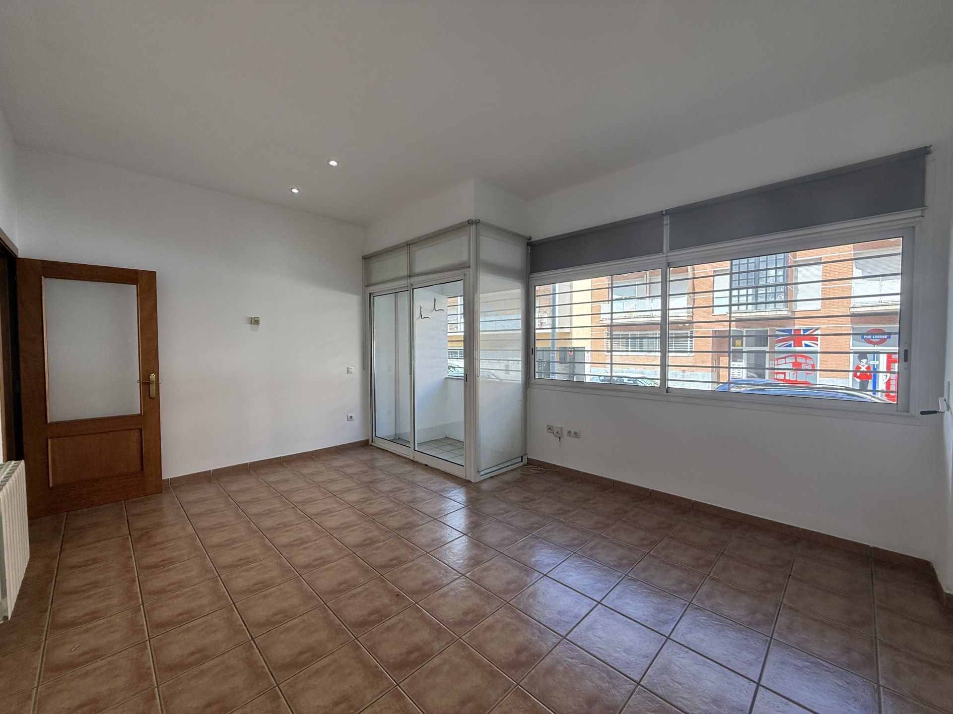 Sala de estar de Planta baja en venta en Girona Capital con Calefacción y Balcón