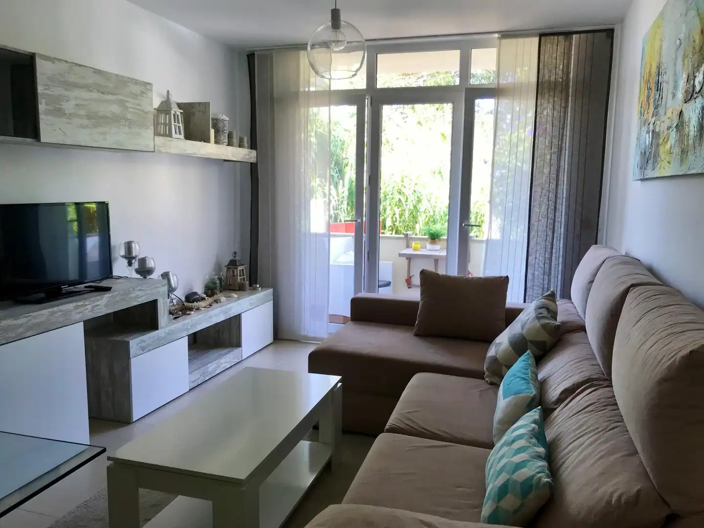 Sala d'estar de Apartament en venda en Ribeira amb Calefacció i Terrassa