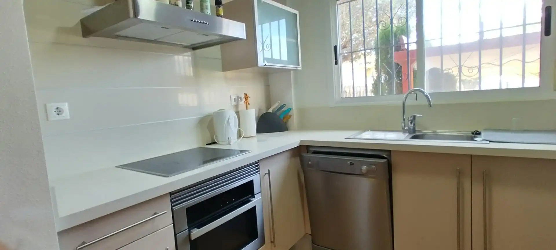 Cocina de Casa o chalet de alquiler en Rojales con Aire acondicionado, Calefacción y Jardín privado