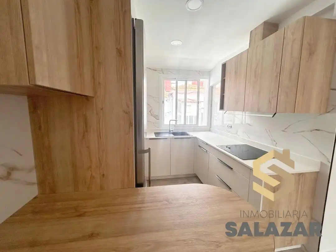 Cocina de Piso de alquiler en Bilbao  con Calefacción