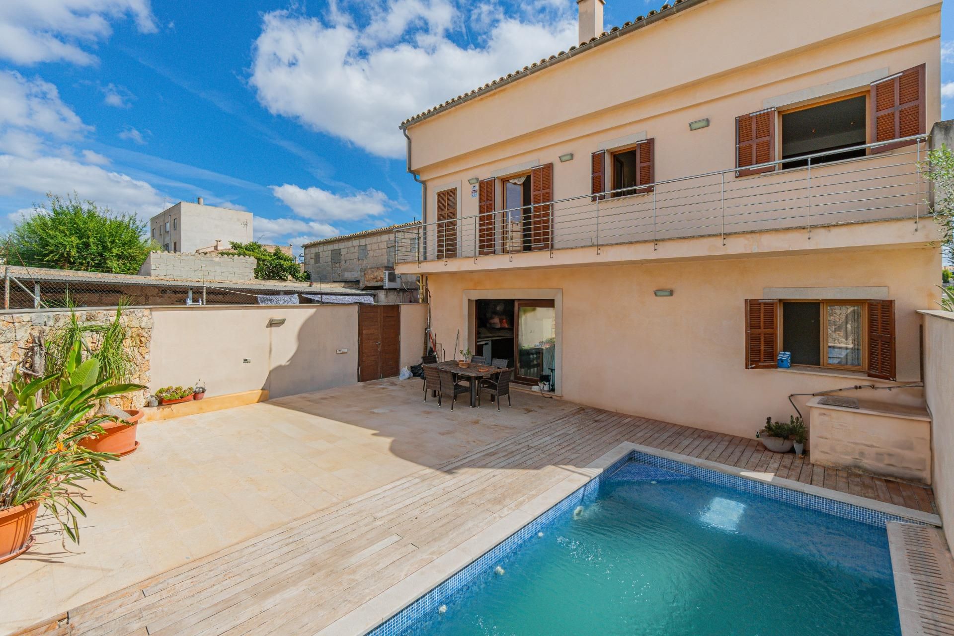 Swimming pool of House or chalet for sale in Maria de la Salut  with Air Conditioner, Heating and Private garden
