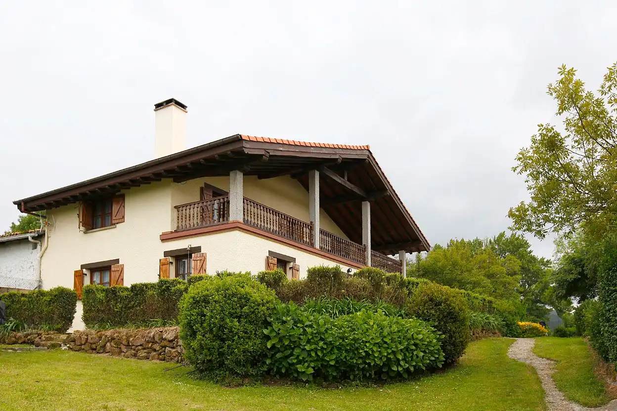 Exterior view of Houses for sale in Oiartzun  with Private garden, Terrace and Swimming Pool