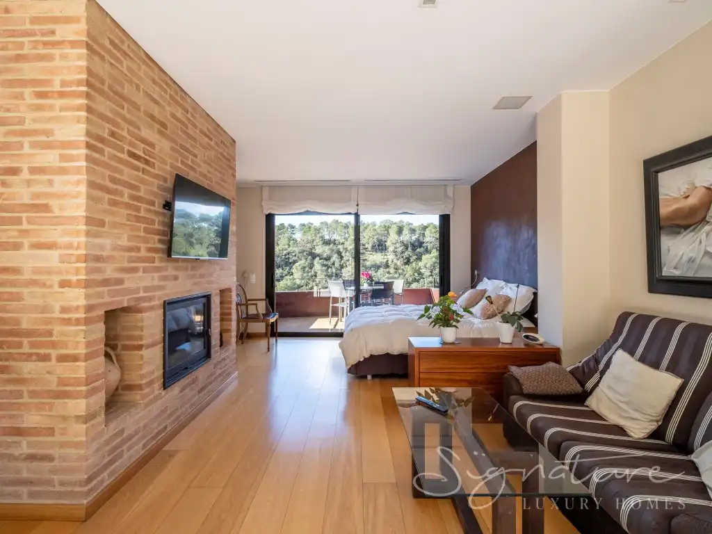Sala d'estar de Casa o xalet en venda en Sant Cugat del Vallès amb Aire condicionat, Calefacció i Terrassa