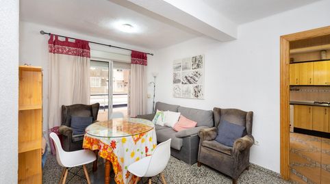 Foto 3 de Piso en venta en Calle Delfín, 62, Angustias - Chana - Encina, Granada Capital