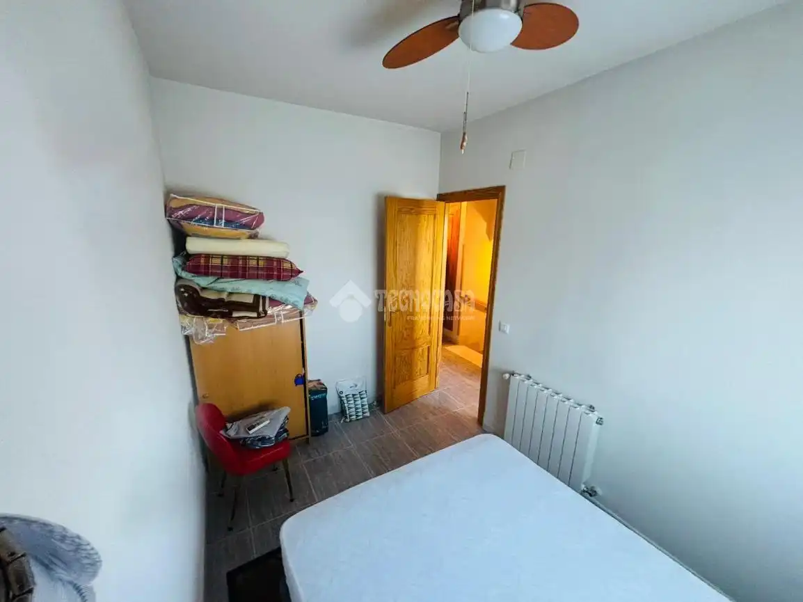 Habitación de Casa adosada en venta en Escalona con Aire acondicionado, Calefacción y Amueblado