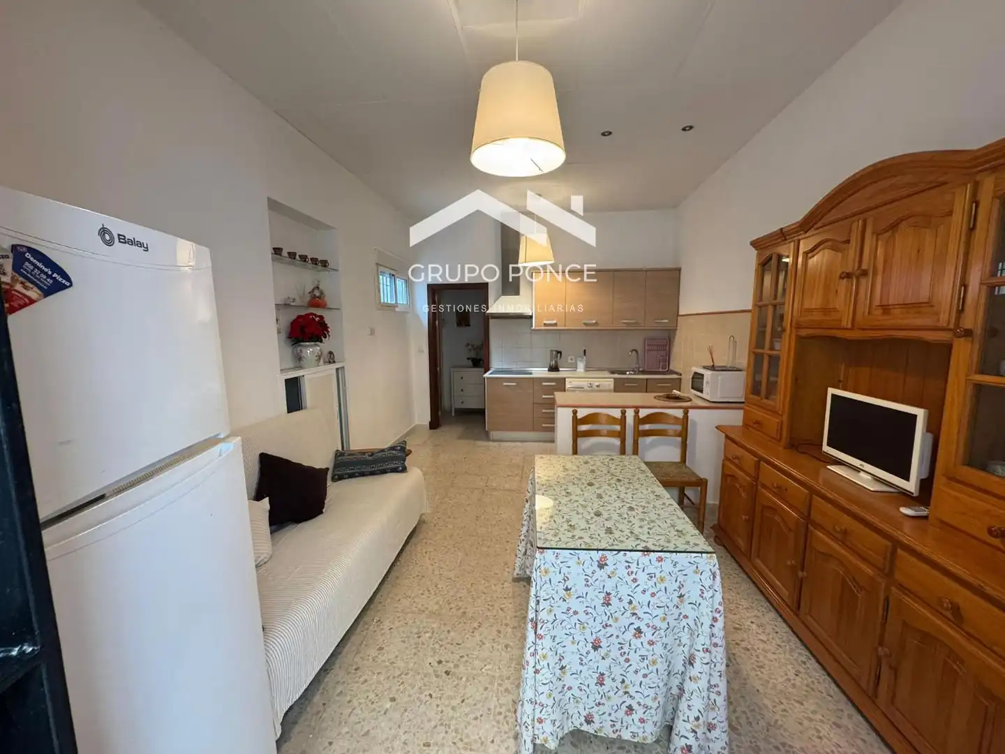 Kitchen of Houses for sale in Jerez de la Frontera  with Air Conditioner, Private garden and Terrace
