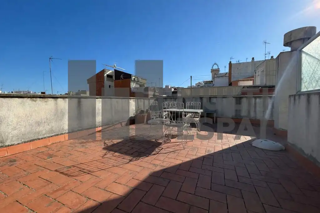 Terrassa de Pis en venda en Barcelona amb Aire condicionat, Terrassa i Traster