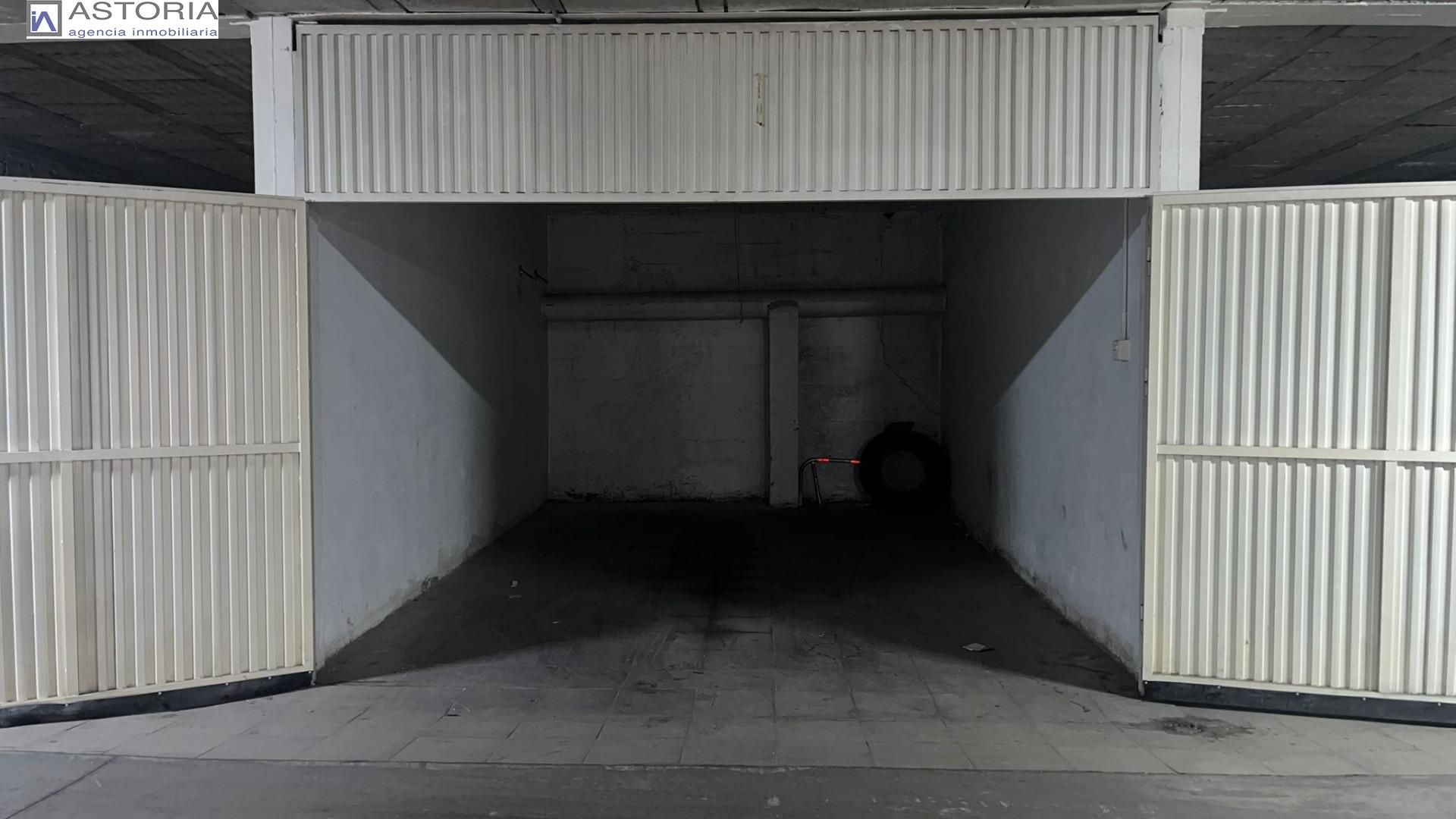 Parking de Garaje de alquiler en  Granada Capital