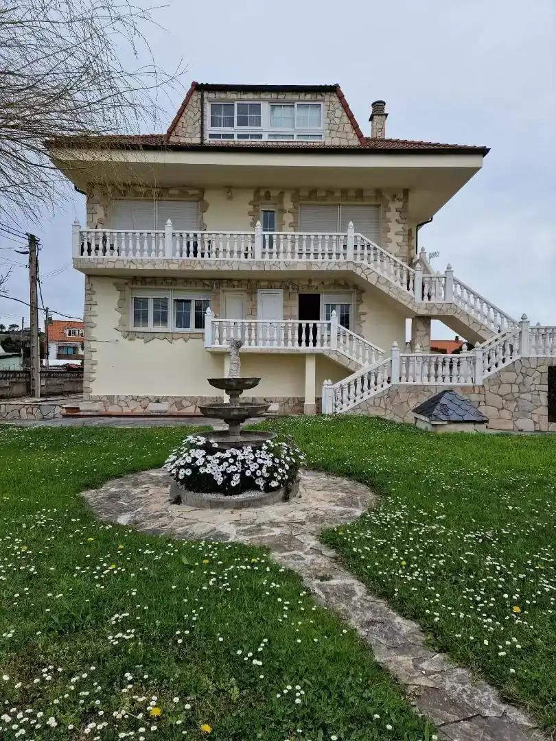 Apartments for rent in Calle de la Arnia, 2, Santa Cruz de Bezana