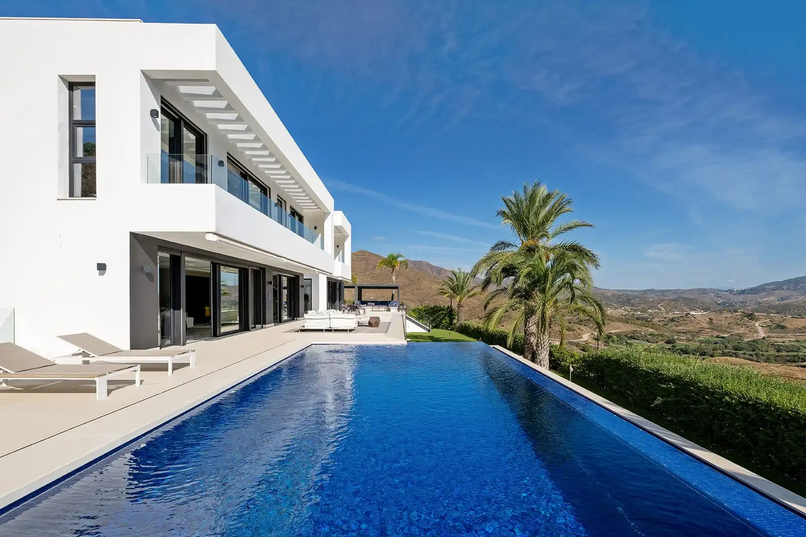 Vista exterior de Casa o xalet en venda en La Cala Golf - Lagar Martell