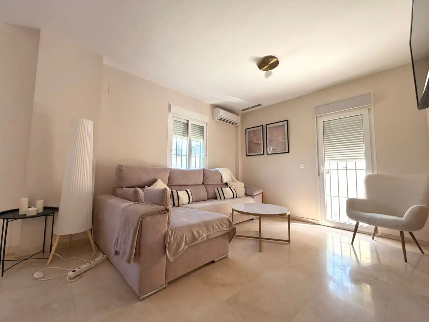 Living room of Houses for sale in Jerez de la Frontera  with Terrace and Balcony