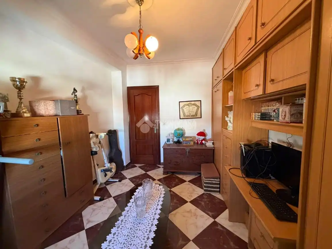 Sala d'estar de Casa o xalet en venda en Sevilla amb Aire condicionat i Balcó