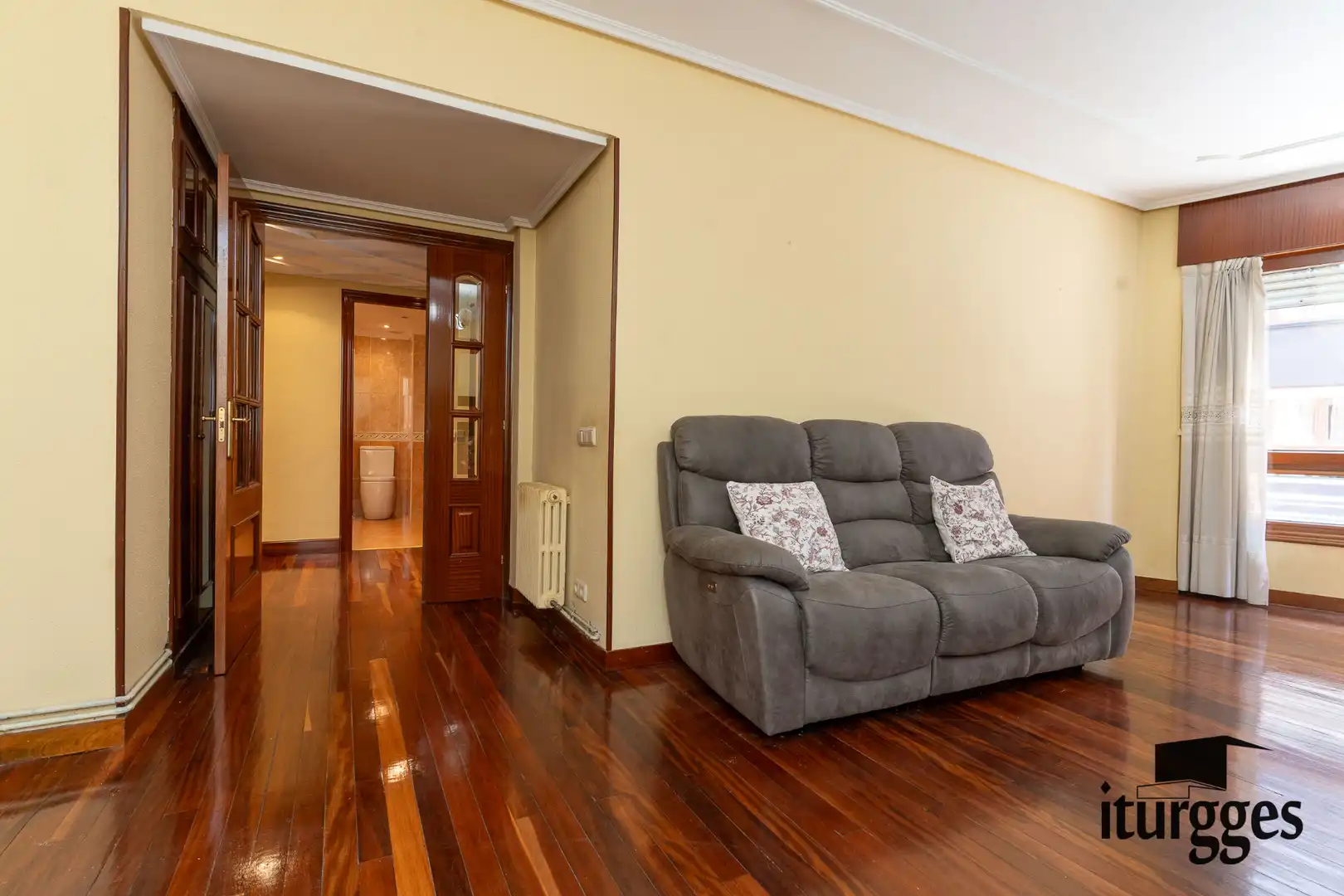 Wohnzimmer von Wohnung zum Verkauf in Gernika-Lumo mit Heizung, Terrasse und Abstellraum