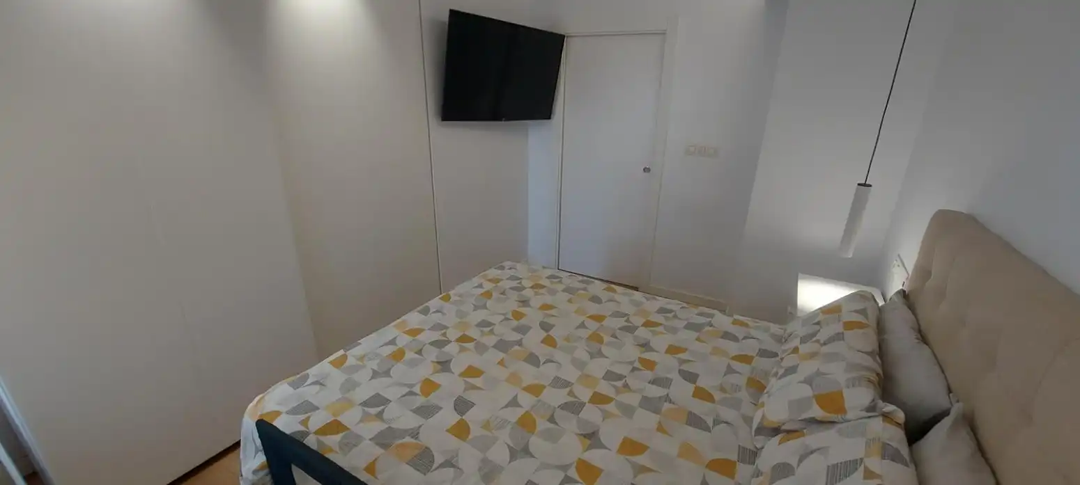 Habitación de Piso de alquiler en Sagunto / Sagunt con Jardín privado, Terraza y Amueblado