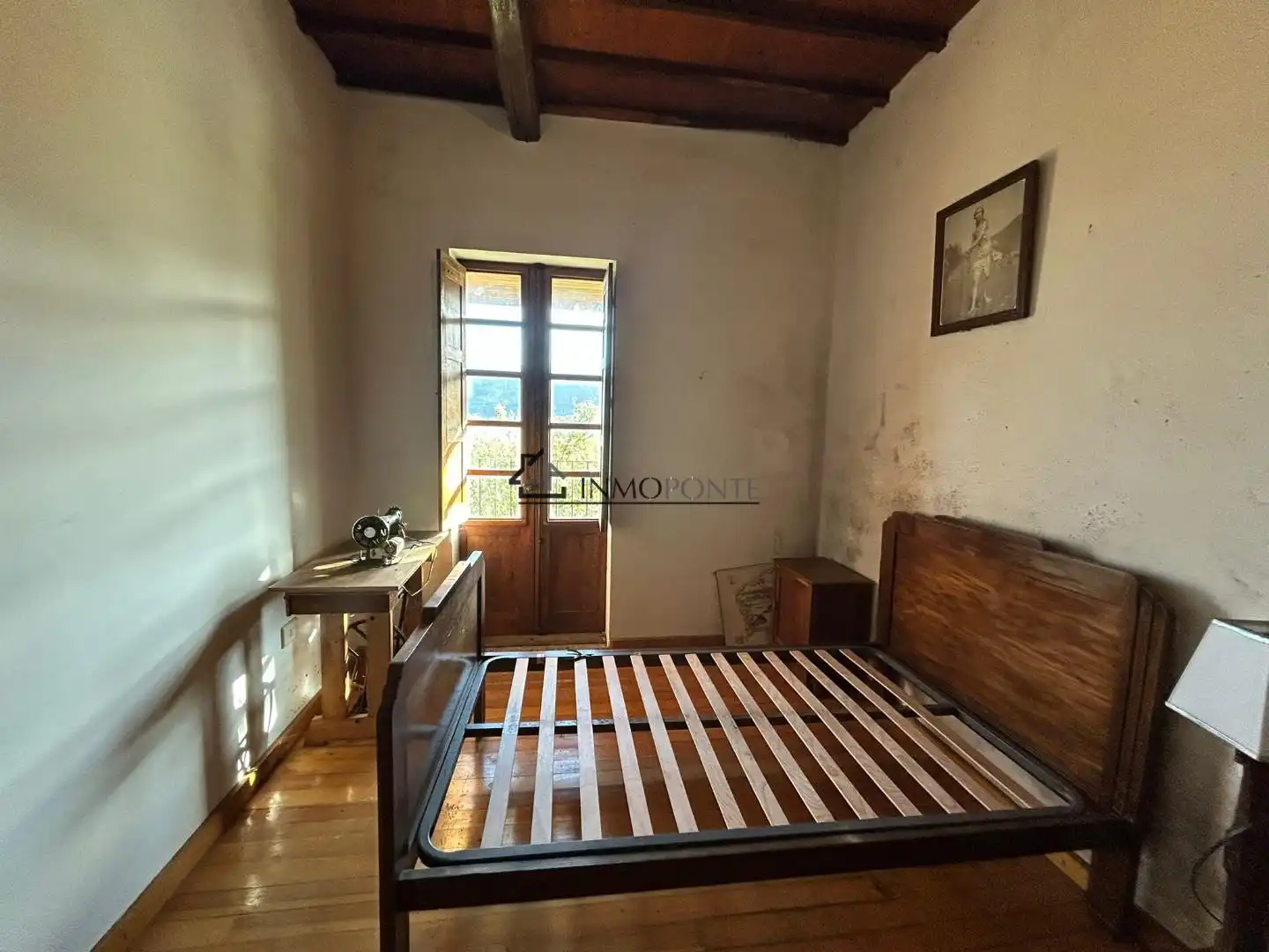Dormitori de Casa o xalet en venda en Cerdedo amb Jardí privat