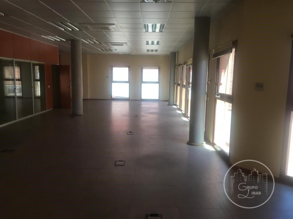 Oficina de lloguer en Ávila Capital