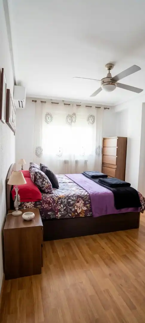 Habitación de Piso en venta en Zaragoza con Aire acondicionado, Calefacción y Jardín privado