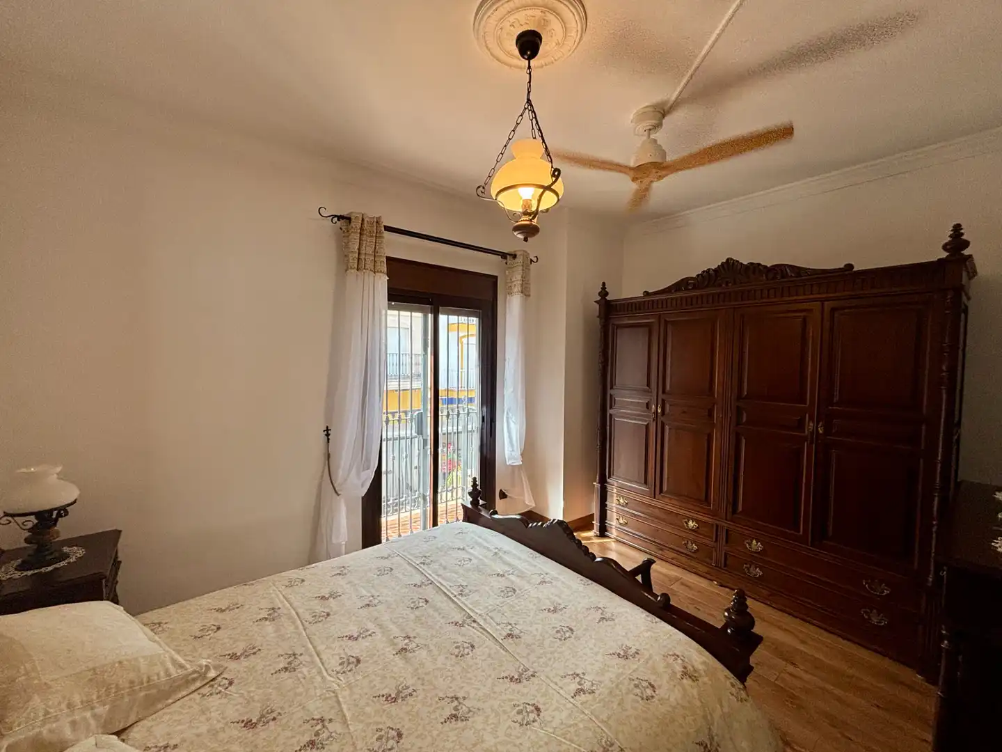 Schlafzimmer von Einfamilien-Reihenhaus zur Miete in Mijas mit Klimaanlage, Heizung und Möbliert