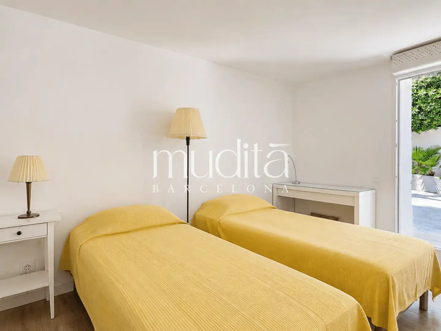 Habitación de Casa o chalet en venta en Roda de Berà con Calefacción, Jardín privado y Terraza