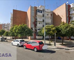 Exterior view of Flat for sale in  Sevilla Capital