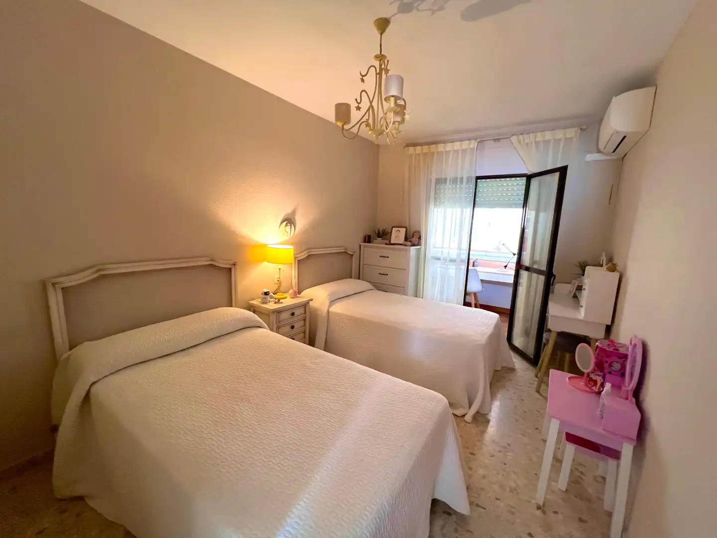 Casa a schiera con terrazza in vendita a La Carlota, imagen 13