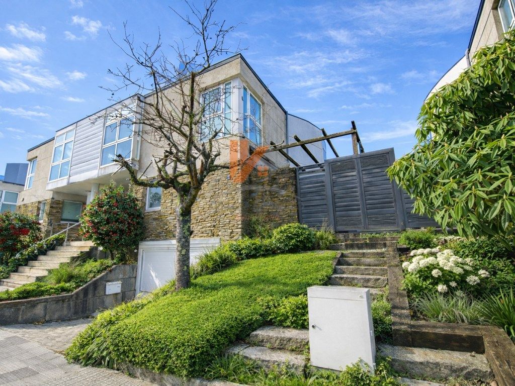 Vista exterior de Casa o chalet en venta en Santiago de Compostela  con Jardín privado, Terraza y Trastero