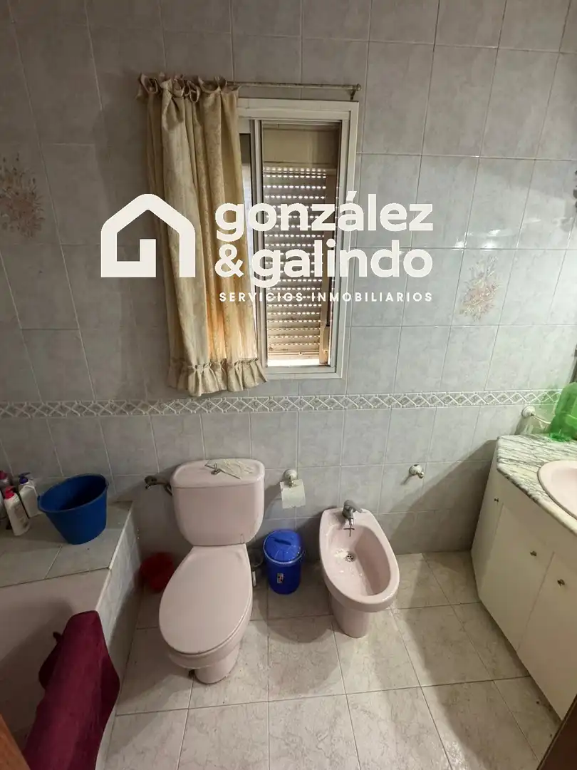 Baño de Finca rústica en venta en Algámitas