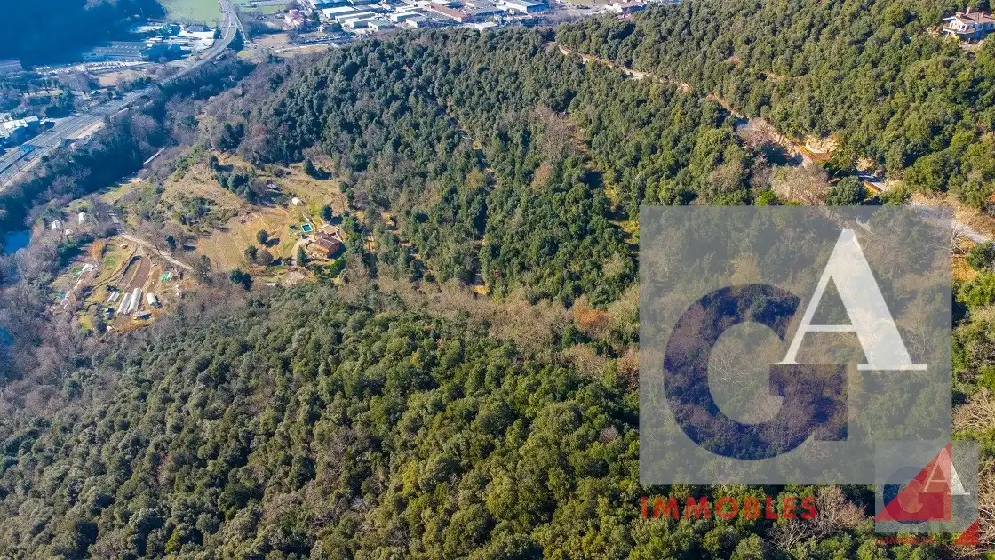 Terrenys i solars en venda a Sant Joan Les Fonts, imagen 10