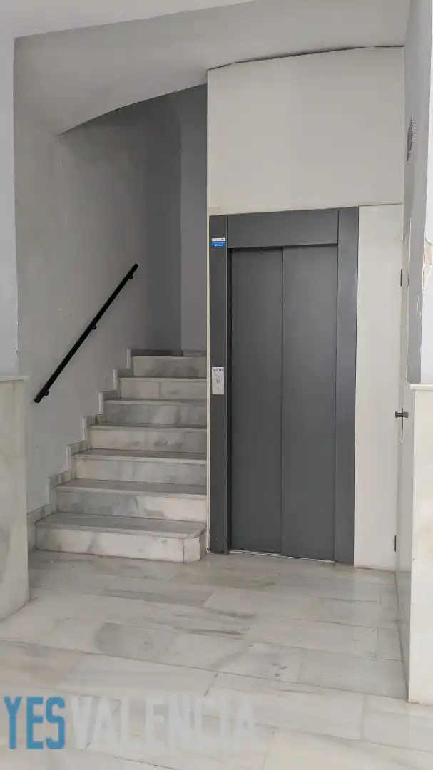 Appartamento con terrazza in vendita a Carrer de Santa Teresa, imagen 16