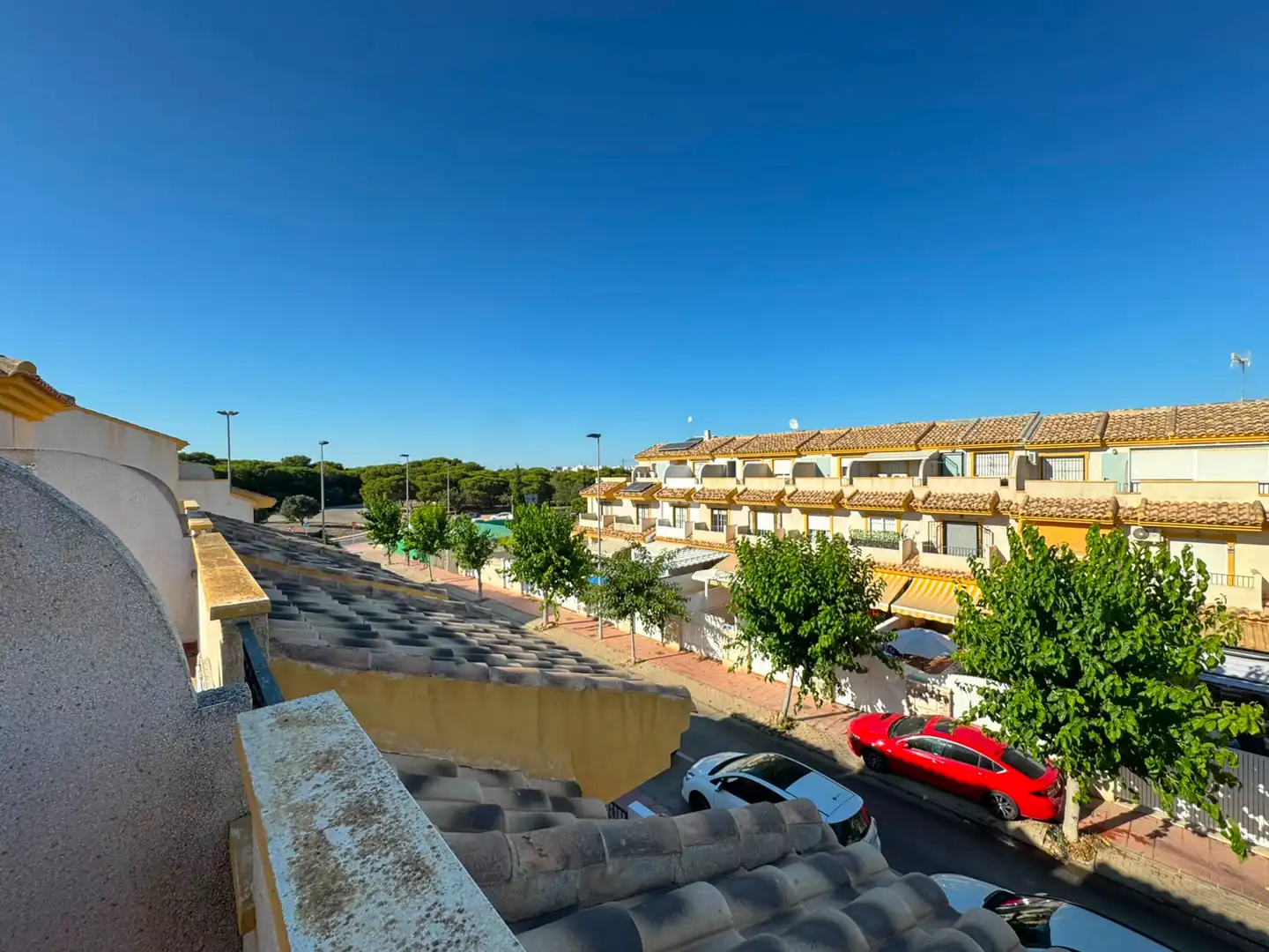Vista exterior de Casa adosada en venda en San Javier amb Aire condicionat, Terrassa i Moblat