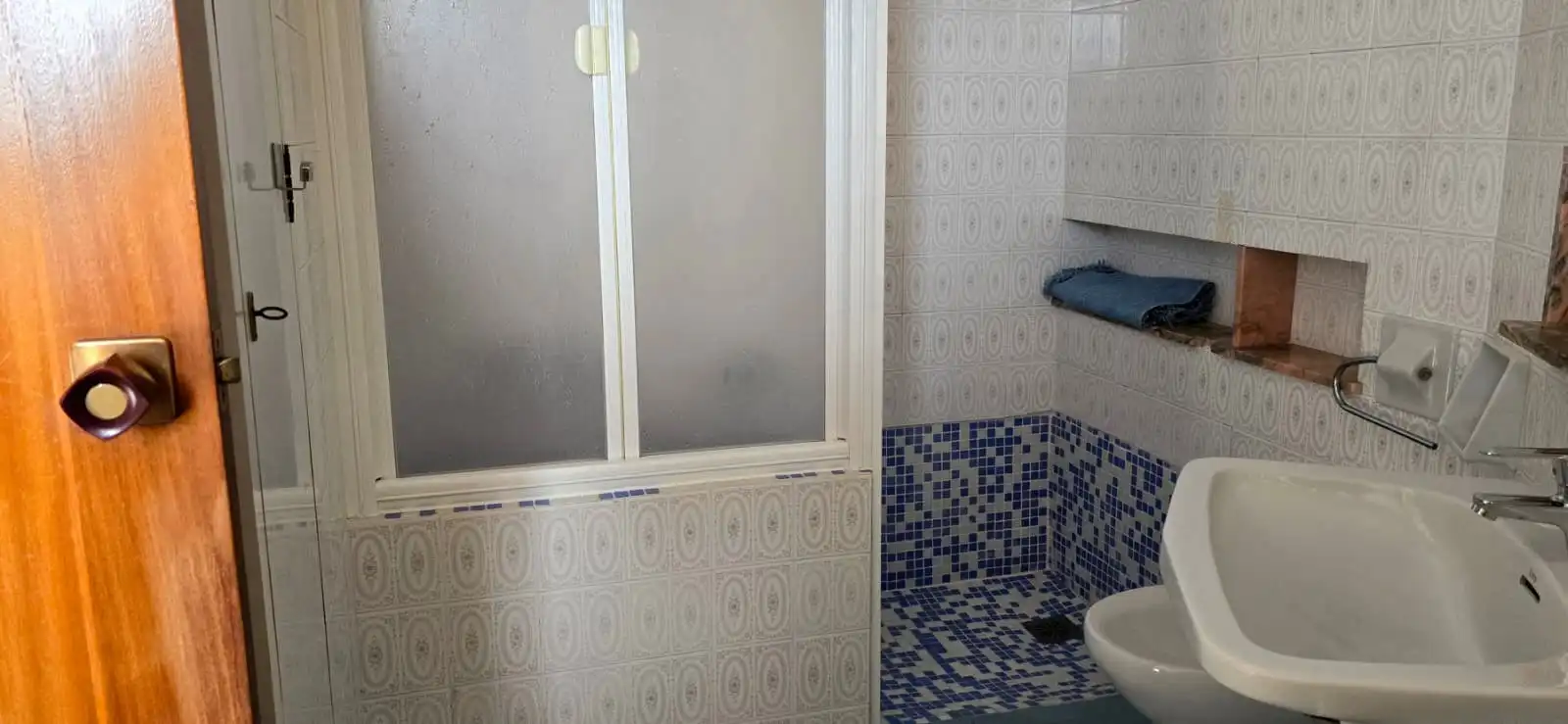 Baño de Casa o chalet en venta en Callosa d'en Sarrià con Aire acondicionado, Terraza y Piscina
